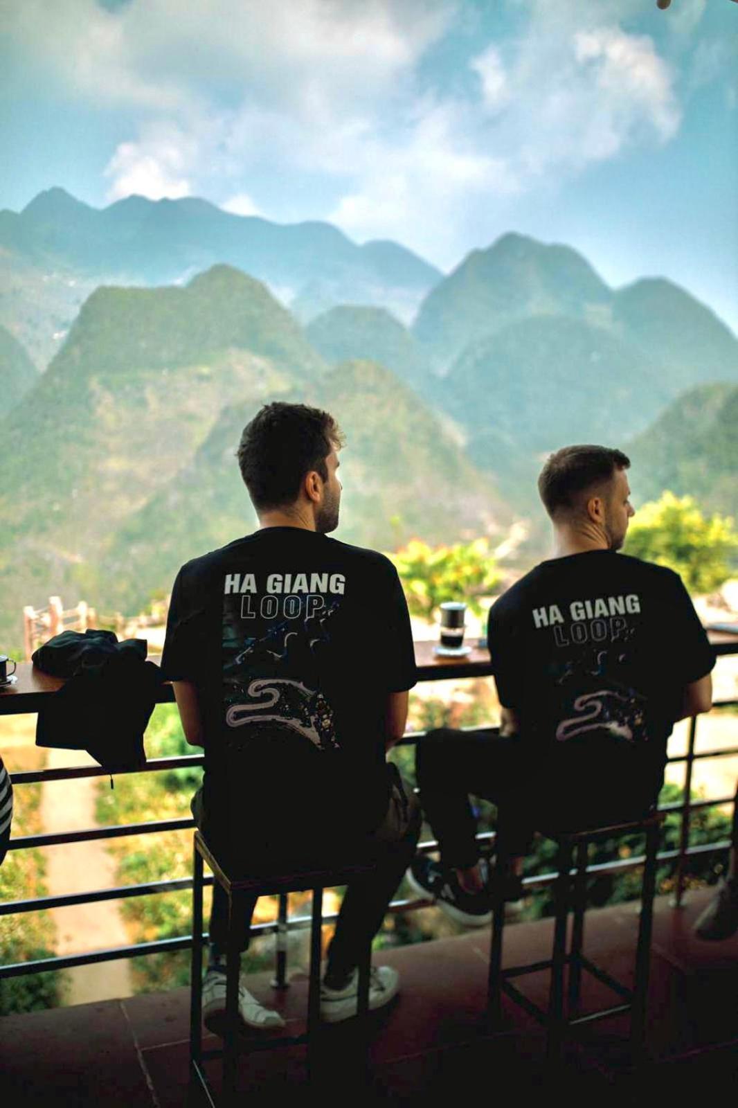 Cheers Hostel 河内 外观 照片